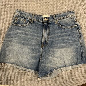 BDG High Waisted Jean A Line Shorts size 31
